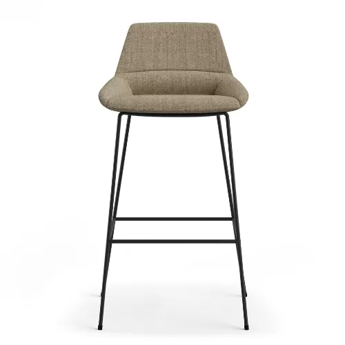 Curve Bar Stool